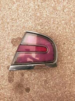 BUICK PARK AVENUE 97-98 1997-1998 LUZ TRASERA OEM PASAJERO DERECHO Foto 1 de 2