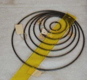 E - Vintage Metal Welded Round Rings - Lot of 7- Macrame Craft Supply - Picture 1 of 2