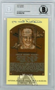 Phil Niekro Autographed Postcard - BAS - Picture 1 of 1