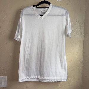 A&J’s XL V-Neck T-Shirt - Picture 1 of 12