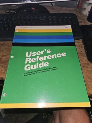 2 VTG. TEXAS INSTRUMENTS TI-99/4A MANUALS USER'S REFERENCE GUIDE BEGINNERS BASIC - Image 1 of 4