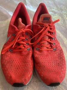 Nike Zoom Pegasus 35 Mens Size 10 Neon Athletic Running Shoes Sneaker - Picture 1 of 8