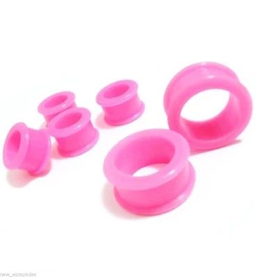 PAIR-Flexi Pink Double Flare Silicone Ear Tunnels 03mm/8 Gauge  - Image 1 of 4