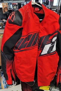 Icon rot schwarz Overlord SB2 CE Prime Full Zip gepolsterte Motorradjacke Herren L - Bild 1 von 16