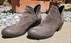 Botines Bueno Cora's Talla 40 Marrón Acabado Gamuza - Imagen 1 de 16