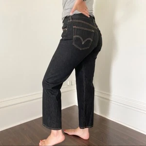 Jeans vintage Levi's 501 vita alta usato in ottime condizioni lavaggio scuro - Foto 1 di 7