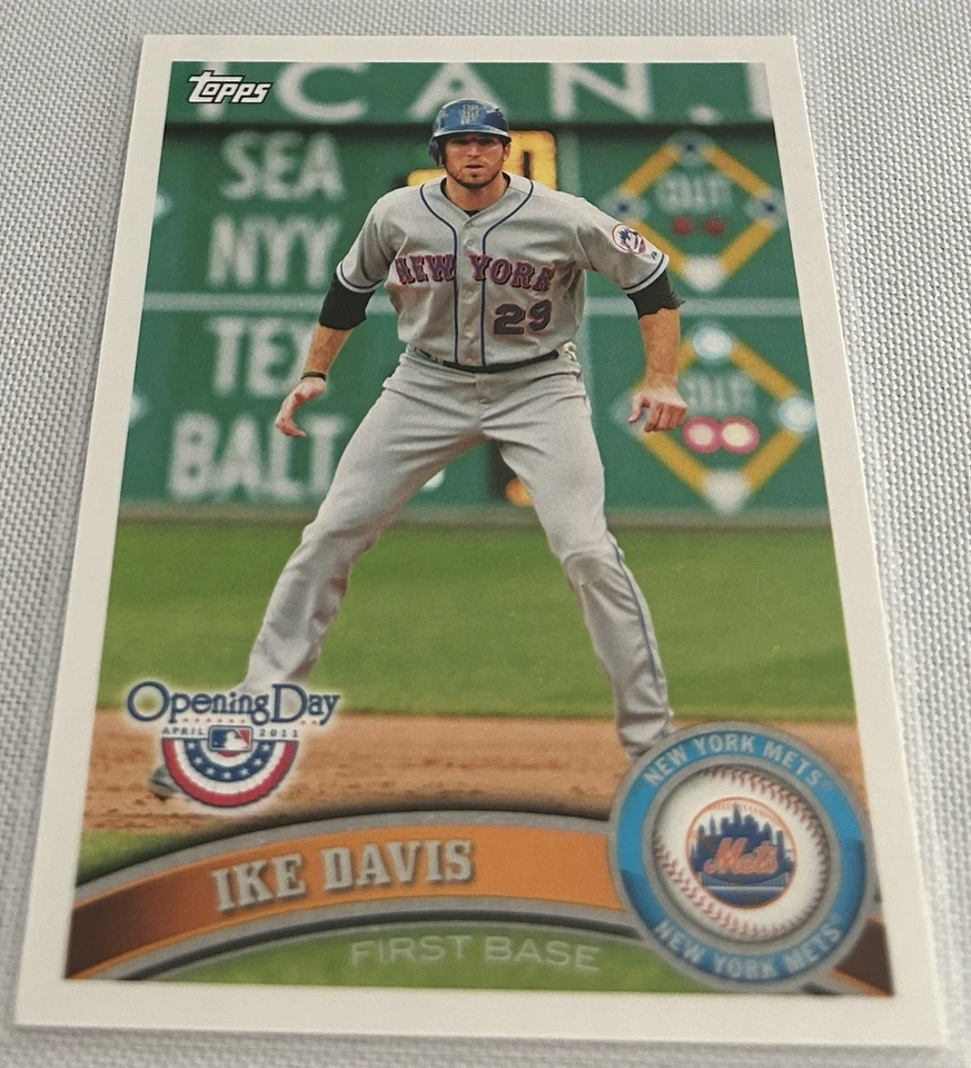 2011 Topps Opening Day Baseball Ike Davis New York Mets base card #129 - Image 1 of 2