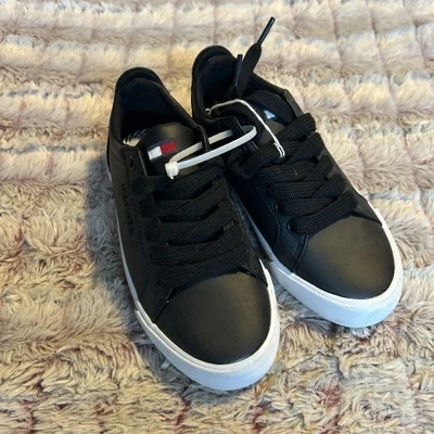 KIDS Tommy Hilfiger Navy Blue Sneakers size 11 - Image 1 of 4