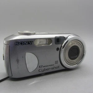 Sony Digital Camera Cybershot DSC-P93 5.1MP Silver Tested - Picture 1 of 7