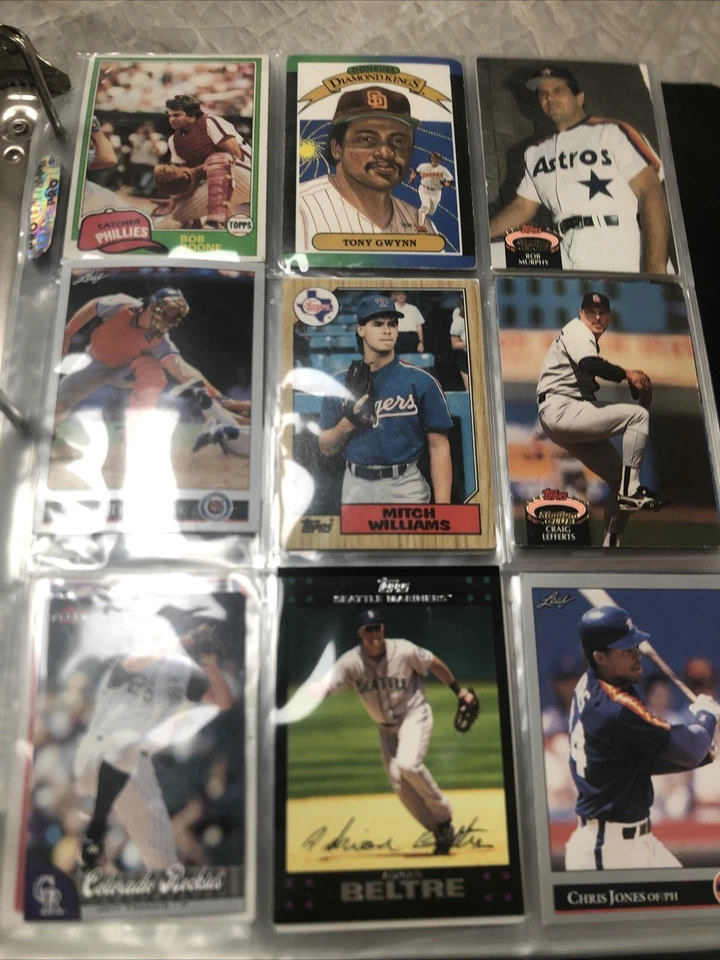 171 tarjetas de béisbol en carpeta años 70-2010 (sin ventas individuales) estado decente  Foto 1 de 4