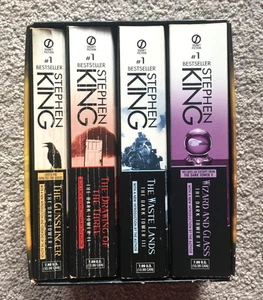 Stephen King The Dark Tower Boxed Set Soft Cover (Books 1-4) Paperback w/ Case - Imagen 1 de 7