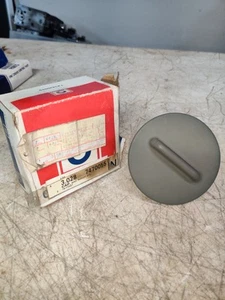 NOS GM 76 77 78 CHEVROLET CHEVETTE GAS CAP 7470055 PONTIAC T1000 NEW IN BOX - Picture 1 of 6