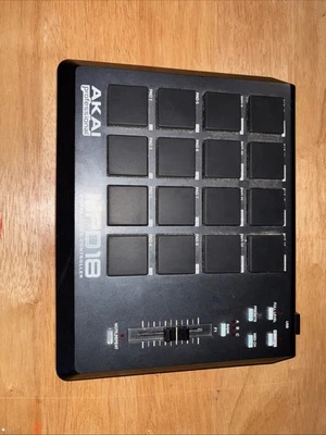 AKAI Professional MPD18 Compact USB MIDI Pad Controller With Cable - Image 1 of 4