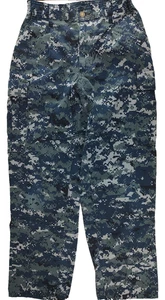 Pantalones cortos pequeños de camuflaje digital azul edición militar de EE. UU. usados LEER - Imagen 1 de 5