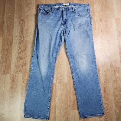 Gap 1969 Jeans Mens 40x32 Blue Straight Denim Faded Medium Wash - Image 1 of 4