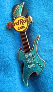 ONLINE SEPTEMBER 06 AQUA BLUE GREEN ROCK GUITAR SERIES Hard Rock Cafe PIN LE - Picture 1 of 1