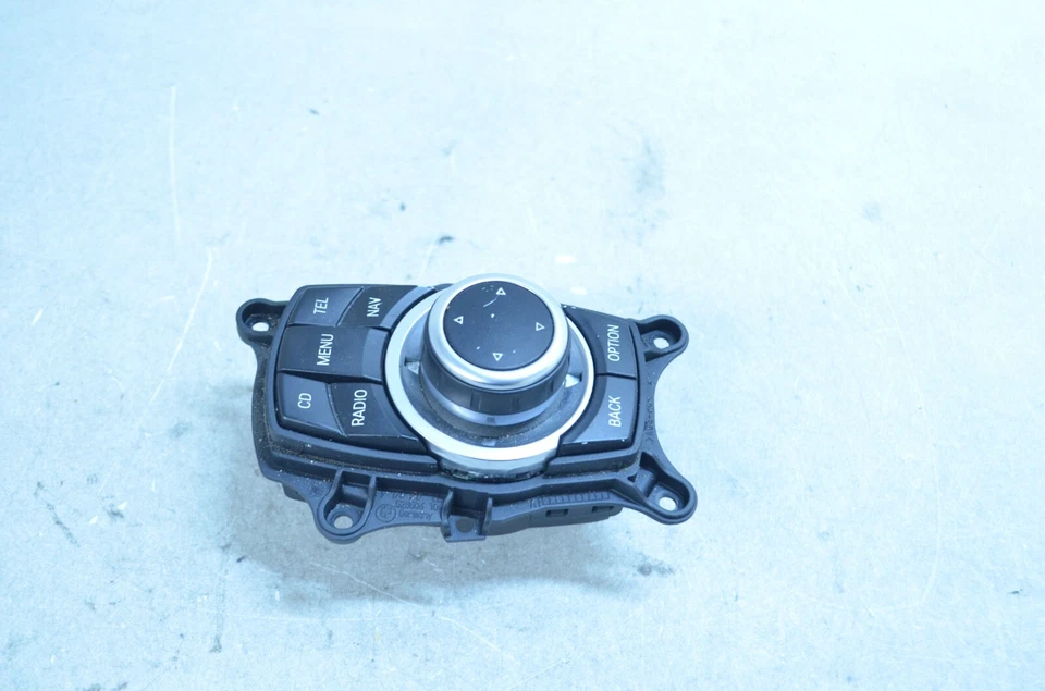 09-11 BMW E90 E91 335XI CONSOLA CENTRAL MENÚ RADIO INFORMACIÓN GPS INTERRUPTOR BOTÓN OEM Foto 1 de 4