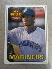 Ken Griffey Jr Seattle Mariners 1990 Baseball Cards Magazine White Border