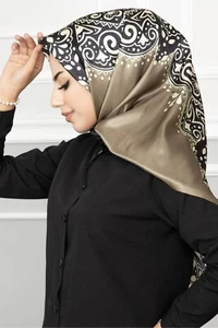 Geometric Patterned Scarf - Picture 1 of 3