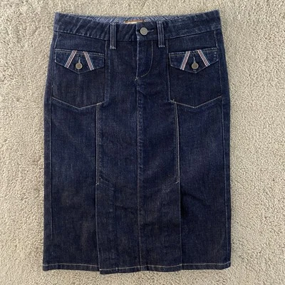 Falda midi con solapa Paige Denim Fairfax para mujer 27 denim elástico lavado oscuro Foto 1 de 4