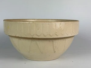 Vintage Farmhouse Stone Crock Pottery Mixing Bowl Art Deco Cream Glaze USA 1930s - Picture 1 of 5