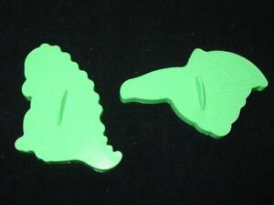 (2) Vintage Christmas Wilton COOKIE CUTTERS - DINOSAURS T-Rex & Pterodactyl 1988