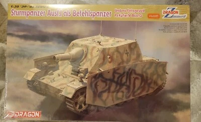 Dragon #6819 Sturmpanzer Ausf. I als Befehlspanzer Umbau Fahrgestell Pz.Kpfw.IV - Image 1 of 4