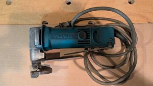 Makita Shear JS1600 115V 2.8 A tested and working well - Picture 1 of 8