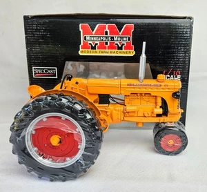 SpecCast Minneapolis Moline U Diesel Tractor 1/16 SCT 234 Narrow Front - Picture 1 of 14