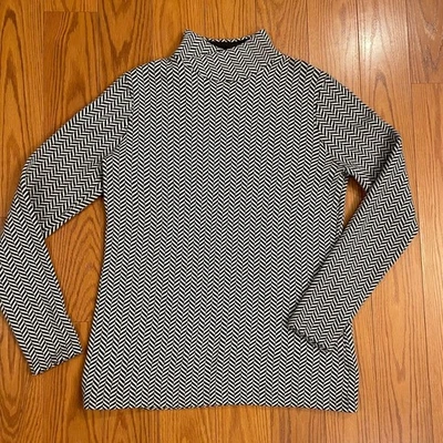 Duluth Trading S'no Sweat Black and White Herringbone  Mockneck Sweater M - Image 1 of 4