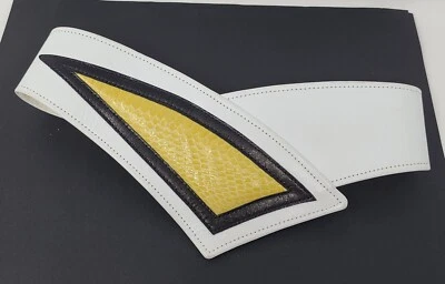 Tallulah vintage! Cinturón de cuero amarillo con piel de serpiente talla M de Janice Fortier Foto 1 de 4