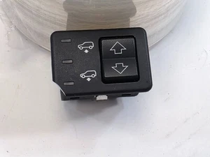 BMW E53 X5 AIR SUSPENSION CLEARANCE LEVELING LEVEL SWITCH BUTTON OEM 8382382 - Picture 1 of 3