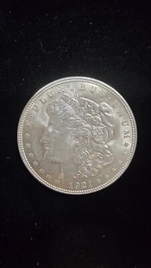 1921 $1 Morgan Silver Dollar - Picture 1 of 2