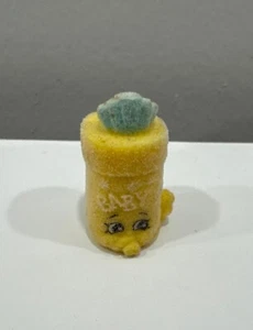 Shopkins Season 2 Fluffy Baby Swipes Special Edition Fuzzy Yellow Mini Figure - Picture 1 of 8