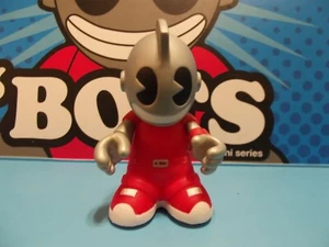 Kidrobot Bots ~ ROTER BOT (2/20) ~ 3" Vinyl Minifigur - Bild 1 von 3
