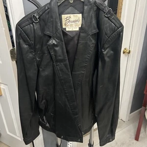 Vintage Bermans 100% GENUINE Leather jacket Sz 40 - Picture 1 of 6