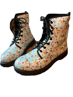 SUPER RARAS ** ¡Botas para mujer con estampado de flores y pug talla 10! ¡Súper lindo! Foto 1 de 4