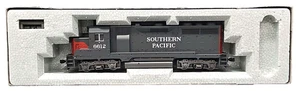 Kato HO Train EMD GP35 Diesel Locomotive SP #6612 DCC Ready 37-3007 Model - Picture 1 of 9