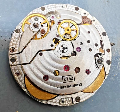 Zenith 6150 MOVEMENT INCOMPLETE damaged movement for parts repair project - Image 1 of 4