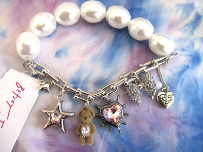BETSEY JOHNSON Pink & Pearl Teddy Bear Teddy Charm Stretchable Bracelet NWT - Image 1 of 4