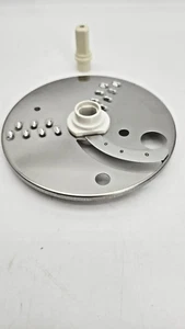 Hamilton Beach Food Processor Slicer/Shredder For FP04 & Disc Stem - Picture 1 of 3