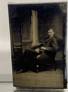 VTG. Young Mustache Man In Black Tintype Photo Daguerreotype Style Tin Type - Picture 1 of 5