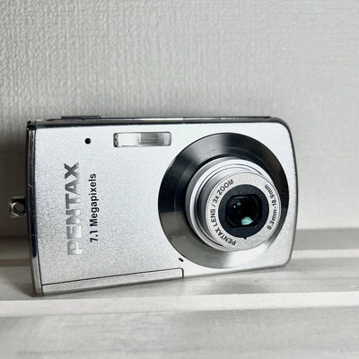 Good condition PENTAX Optio M30 Silver Compact digital camera Works well - Image 1 of 4