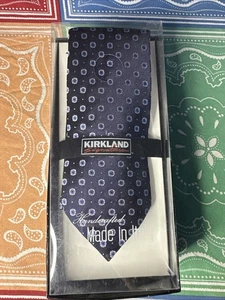 KIRKLAND SIGNATURE Men's Made in ITALY Handcrafted Tie Dark Purple NIB - Picture 1 of 3