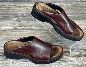 NAOT Rome Polar Sea Slide Comfort Sandals Womens Red Leather Mule EUR 40 US 9.5 - Picture 1 of 10