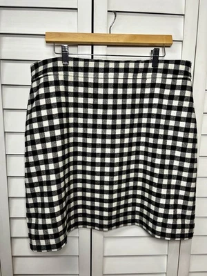 J. Falda para mujer Crew Buffalo a cuadros mezcla de lana línea A talla 16 negra y marfil Foto 1 de 4