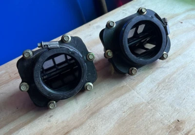 Conjunto de válvula de caña Polaris Fusion Cleanfire 900 2006 1202698 1253540 Foto 1 de 3