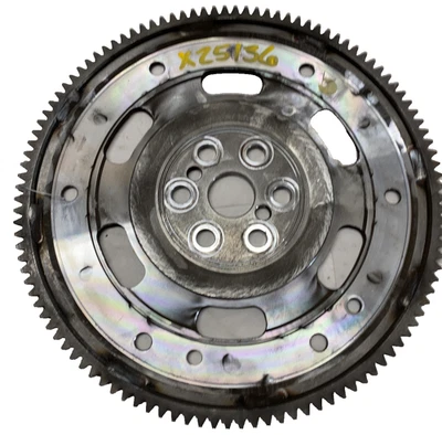 12-18 FORD FOCUS Flywheel 2.0L ONLY 23201 MILES BV6P7M093BA BV6P7M093BB Foto 1 de 4