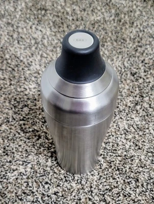 OXO钢制单壁鸡尾酒摇椅 — 第 1/4 张图片