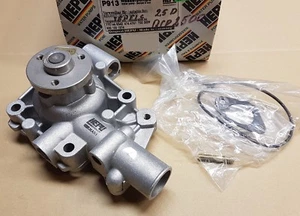 Water Pump For Renault Master I Trafic I 2.5D 2.5TD Iveco Daily I - II 2.5D P913 - Picture 1 of 2